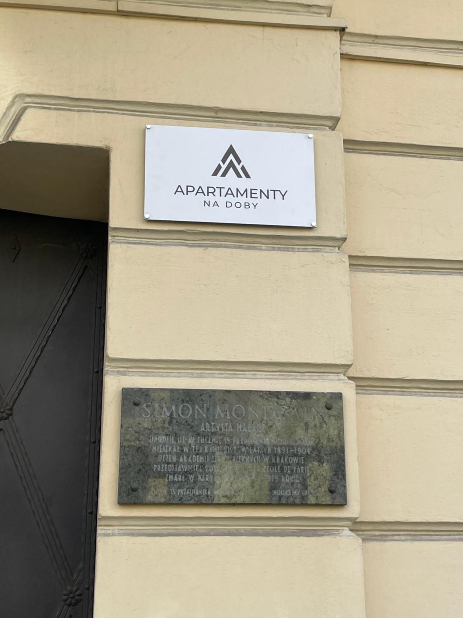 Apartamenty Luczkowskiego Z Widokiem Na Studnie 2 Chełm Exteriér fotografie