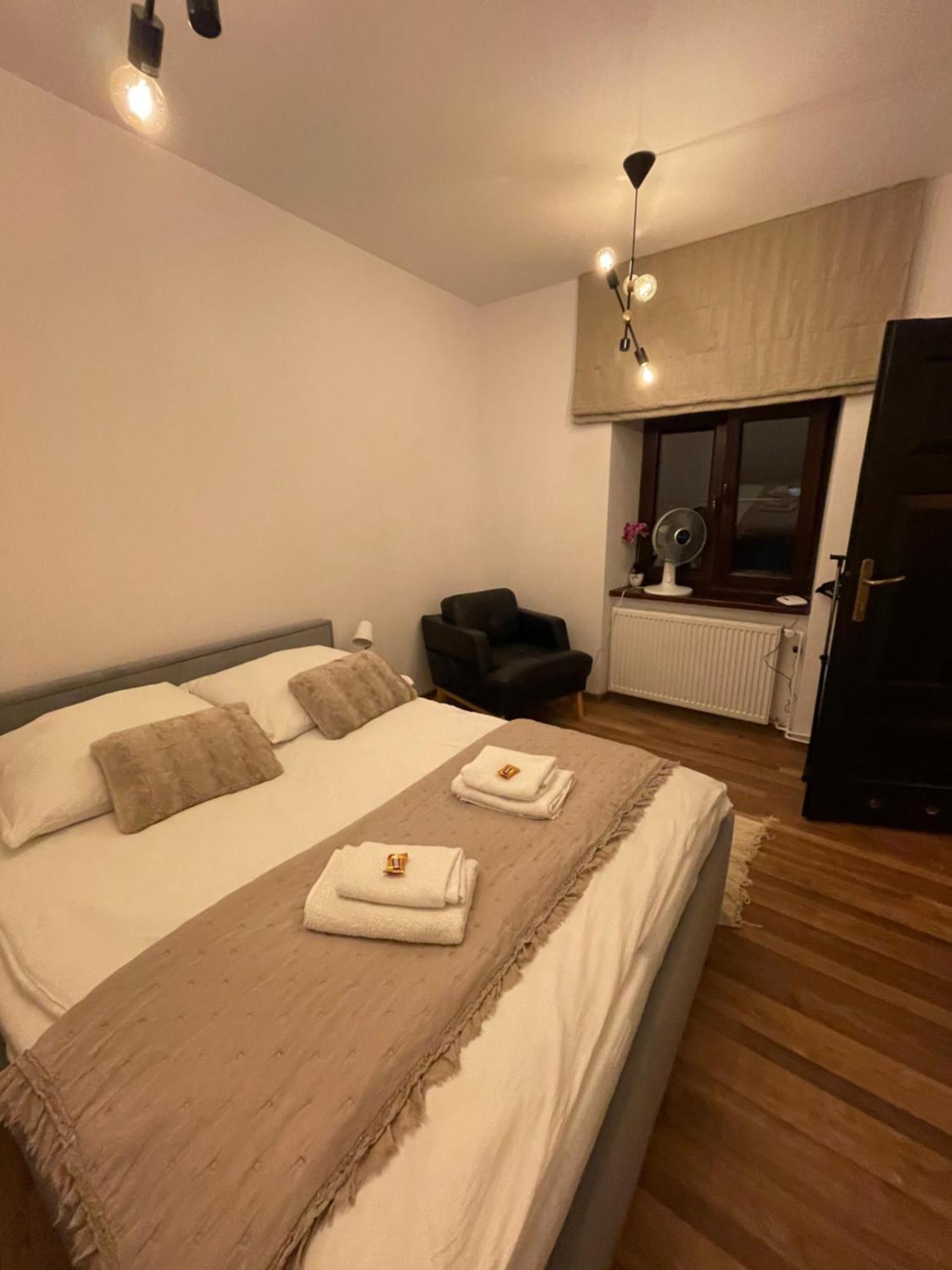 Apartamenty Luczkowskiego Z Widokiem Na Studnie 2 Chełm Exteriér fotografie