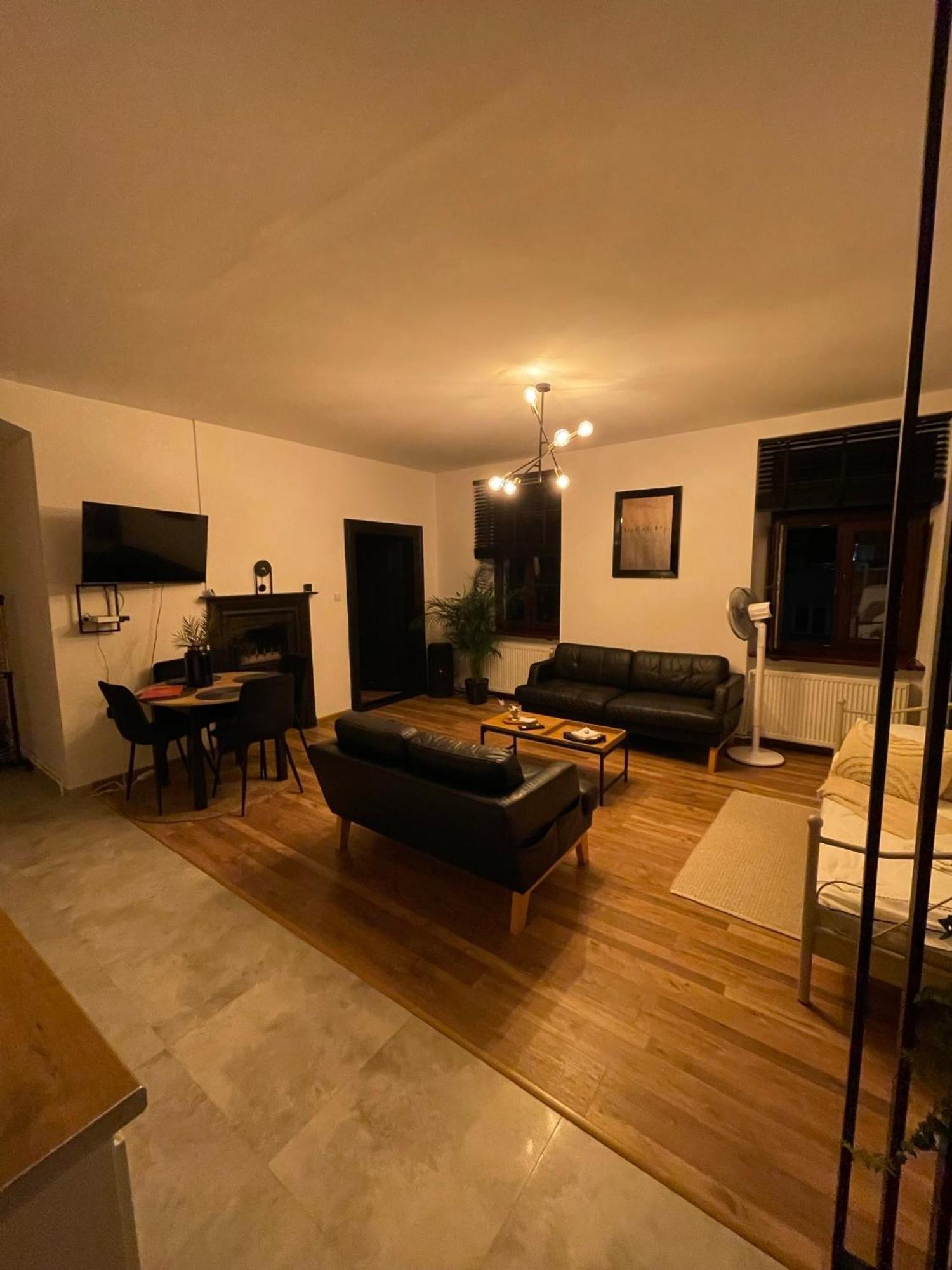 Apartamenty Luczkowskiego Z Widokiem Na Studnie 2 Chełm Exteriér fotografie